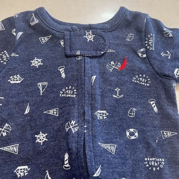 Nautica baby footie, never worn, size 0-3 months. - Picture 3 of 4